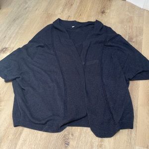 Lululemon short sleeve cardigan poncho